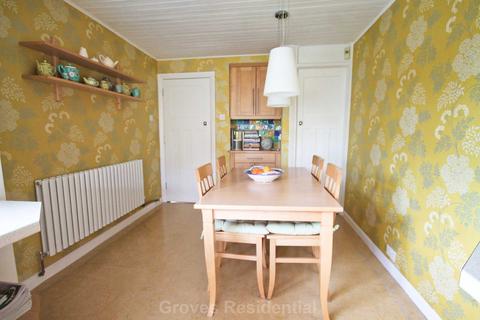 51 Albany Road, New Malden, KT3 3NY