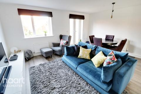 7 Arthur Cross Square, Colchester, CO4 6BZ