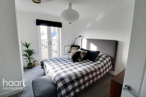 7 Arthur Cross Square, Colchester, CO4 6BZ