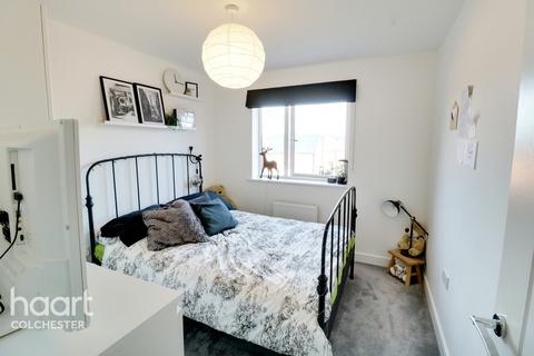 7 Arthur Cross Square, Colchester, CO4 6BZ