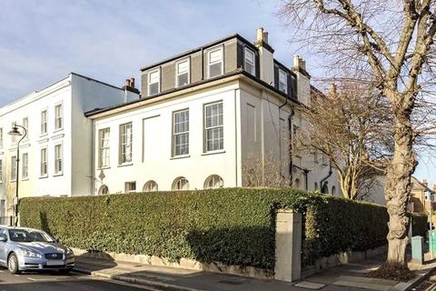 undefined, Warwick Road, London, W5