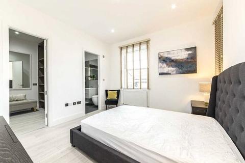 undefined, Warwick Road, London, W5