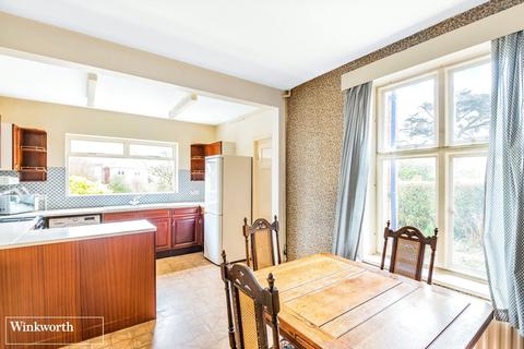 62 Bounty Road, Basingstoke, RG21 3BU