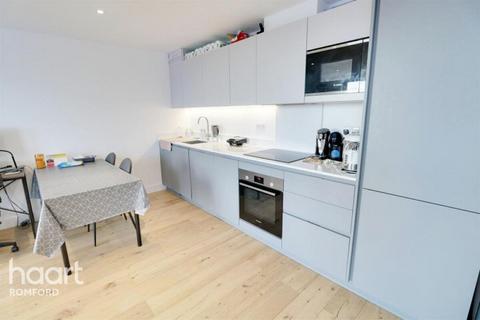 1 bedroom apartment to rent, Eastern Road, Romford