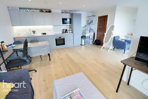 1 bedroom apartment to rent, Eastern Road, Romford