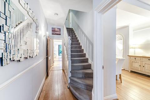 42 Cumberland Road, London, W3 6EY