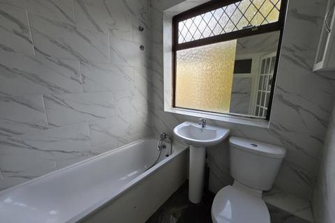 3 bedroom terraced house to rent, Worcester Avenue, Tottenham, N17