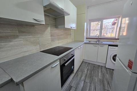 undefined, Worcester Avenue, Tottenham, N17