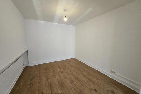 undefined, Worcester Avenue, Tottenham, N17