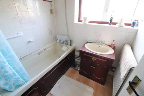 20 Bowes Drive, Ongar, CM5 9AU