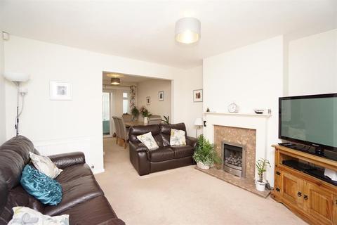 210 Warminster Road, Sheffield, S8 8PQ