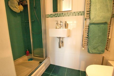 25 Albert Road, Bollington, Macclesfield, SK10 5HS
