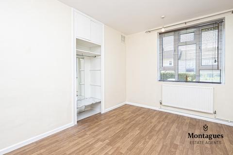20 Cleland Path, Loughton, IG10 2JZ