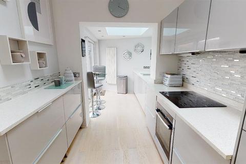 8 Park Crescent, North Shields, NE30 2HR