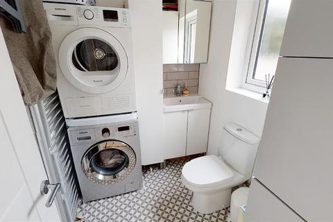 8 Park Crescent, North Shields, NE30 2HR