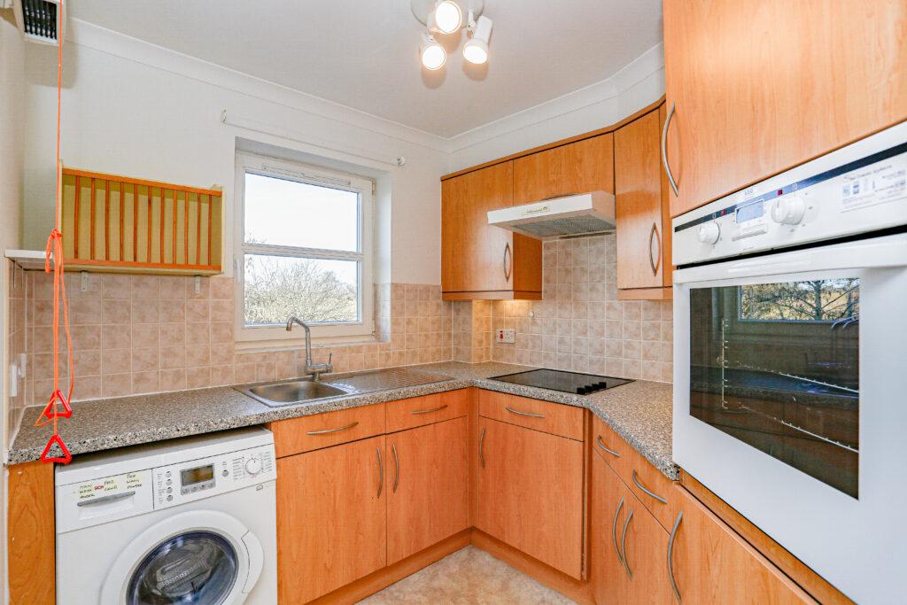 54 Kinloch View, Linlithgow, EH49 2 bed flat £255,000