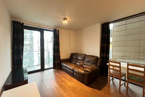 2 bedroom flat to rent, Castlebank Place, Glasgow Harbour, Glasgow, G11