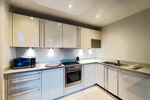 2 bedroom flat to rent, Castlebank Place, Glasgow Harbour, Glasgow, G11