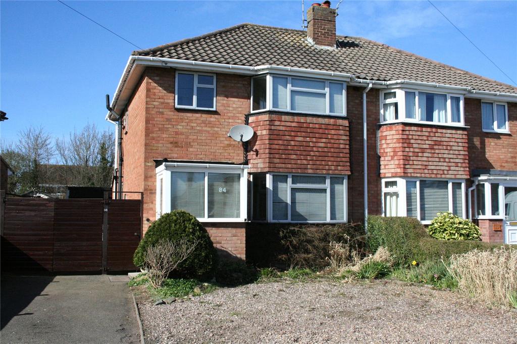 Alexander Avenue, Droitwich, WR9 3 bed semidetached house £925 pcm (£213 pw)