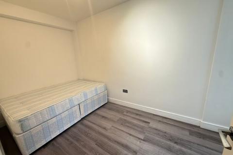 3 bedroom flat to rent, London N19