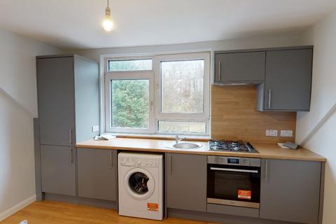 1 bedroom flat to rent, Menzies Road, Torry, Aberdeen, AB11