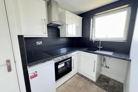 2 bedroom flat to rent, Walsgrave CV2