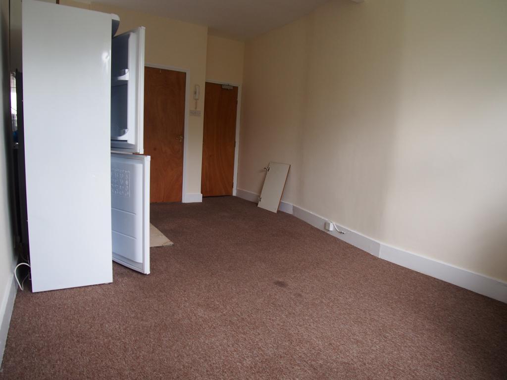 Studio for rent