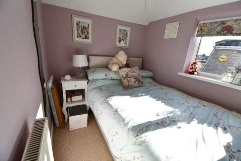 30 Bronte Farm Road, Shirley, Solihull, B90 3DE
