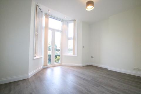 1 bedroom flat to rent, Birdhurst Rise, South Croydon