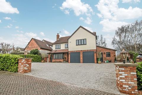 31 The Coppice, Atherstone, CV9 1RT