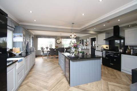 31 The Coppice, Atherstone, CV9 1RT
