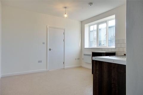 1 bedroom flat to rent, Crown Road, Enfield, EN1