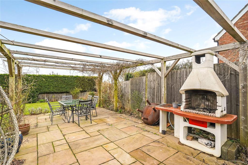 Outdoor Entertaining