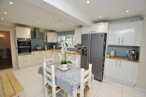35 Leeses Close, Telford, TF5 0NN