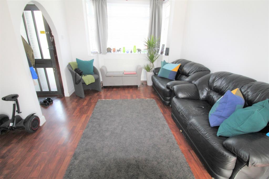 House in London - View 3