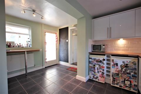 7 Burton Terrace, Uttoxeter, ST14 7AD