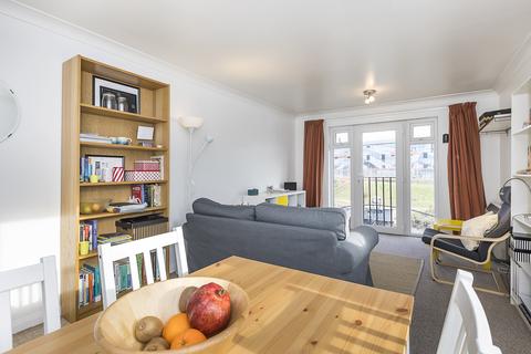 68 Leabank Square, London, E9 5LR