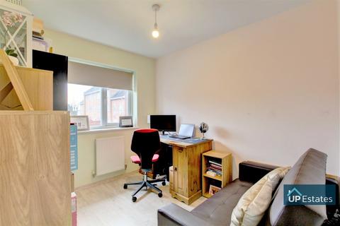 17 Beckett Road, Coventry, CV2 3HY