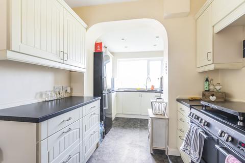 20 Broadhurst Avenue, Edgware, HA8 8TR