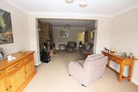 39 Hall Place Crescent, Bexley, DA5 1PP