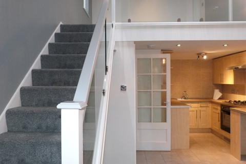 22 Willowdene, Cheshunt, Waltham Cross, EN8 0XD