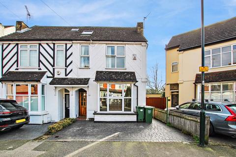 12 Salisbury Road, Bexley, DA5 3QE