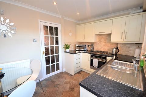 3 Abbeydale Mount, Leeds, LS5 3RA