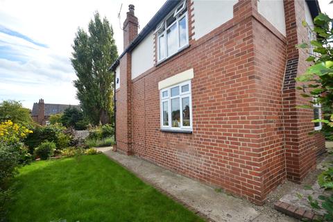 65 Kirkstall Mount, Leeds, LS5 3DP