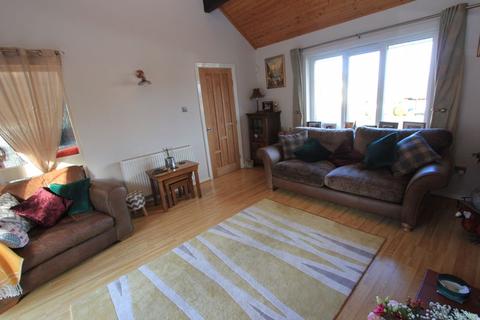 27 Bryn Castell, Abergele, LL22 8QA