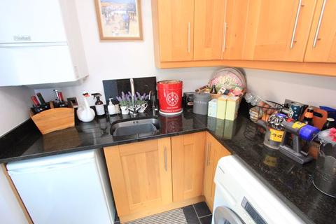 27 Bryn Castell, Abergele, LL22 8QA