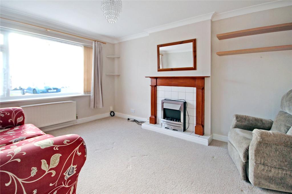 Byron Avenue, Royal Wootton Bassett, SN4 2 bed bungalow £240,000