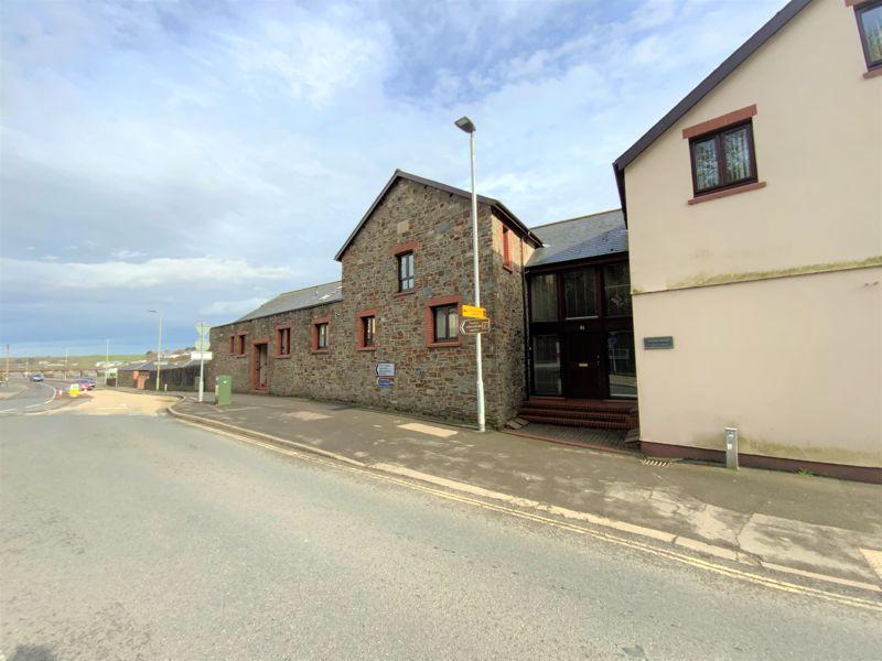 Wooder Wharf, Bideford 2 bed flat £650 pcm (£150 pw)