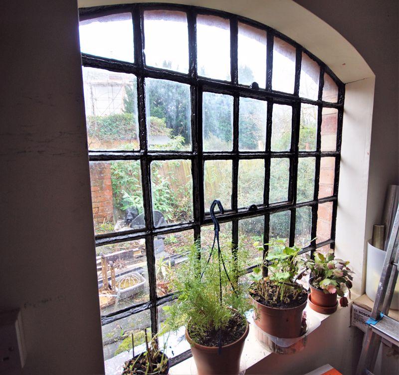 Feature Window
