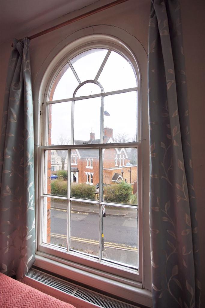 Feature Window